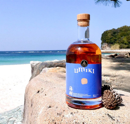 Umiki: Oceánom vyladená whisky z krajiny vychádzajúceho slnka!