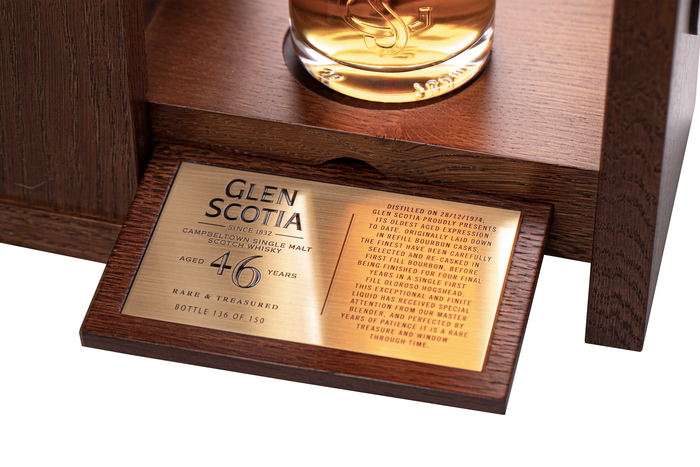 Glen Scotia 46 ročná