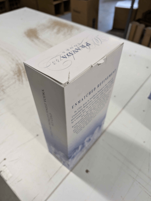 Pravda Vodka with 2 glasses - damaged box