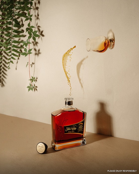Flor de Caña 25