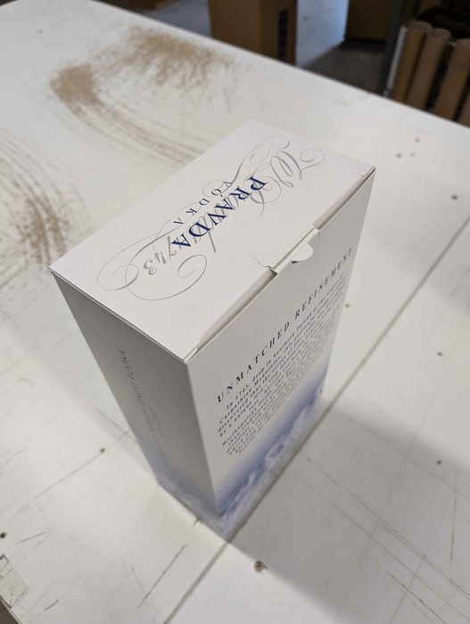 Pravda Vodka with 2 glasses - damaged box