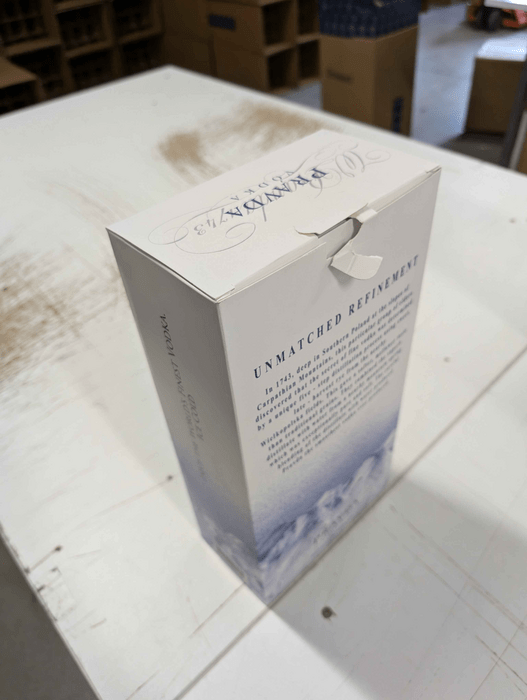 Pravda Vodka with 2 glasses - damaged box