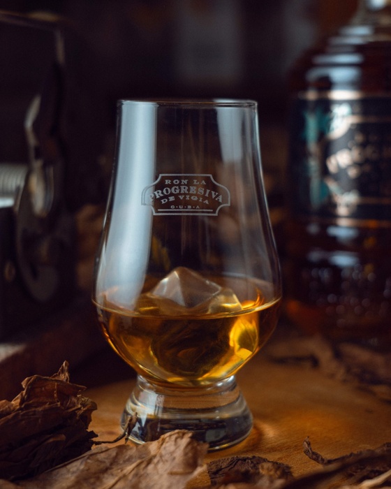 Ron La Progresiva de Vigia 8