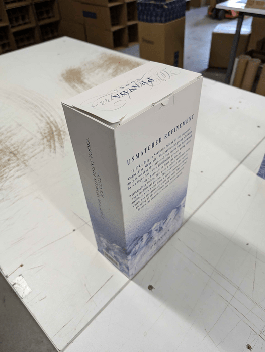 Pravda Vodka with 2 glasses - damaged box