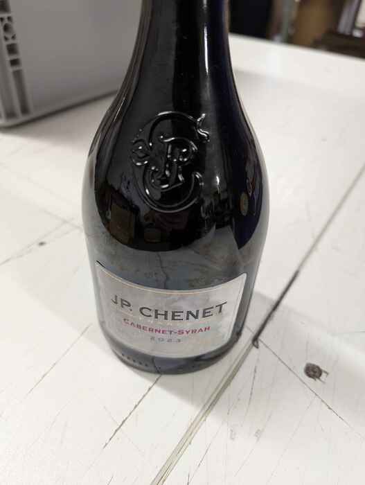 JP. Chenet Cabernet Syrah - damaged