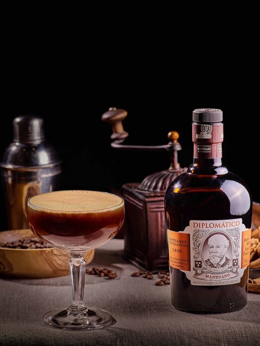 Diplomático Mantuano v tubě