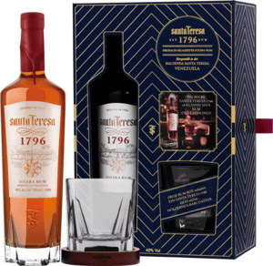 Santa Teresa 1796 + 1 glass with coaster