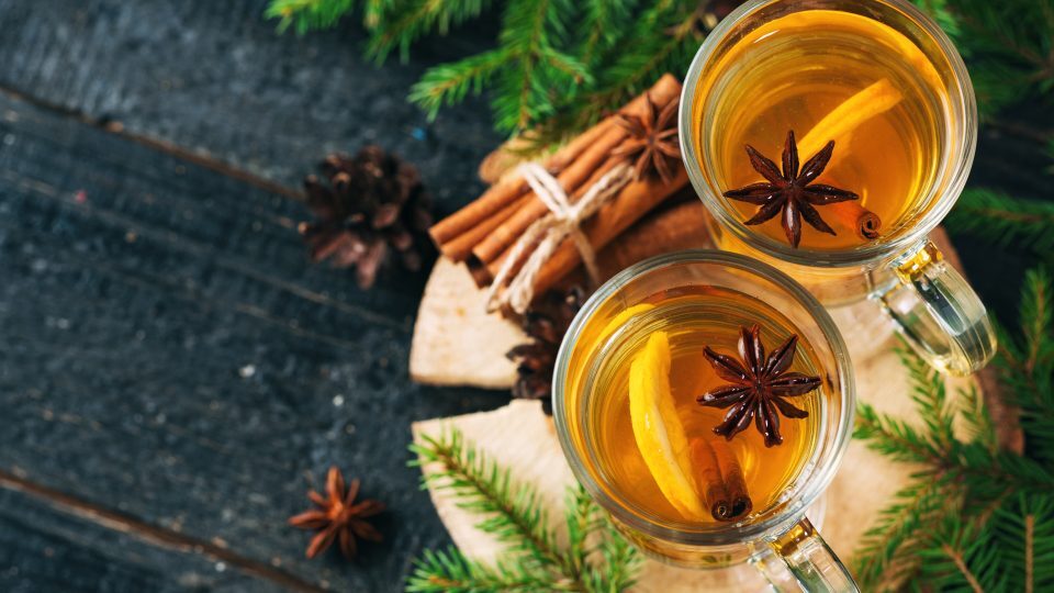 GROG: Nápoj s históriou mora, ohňa a odvahy