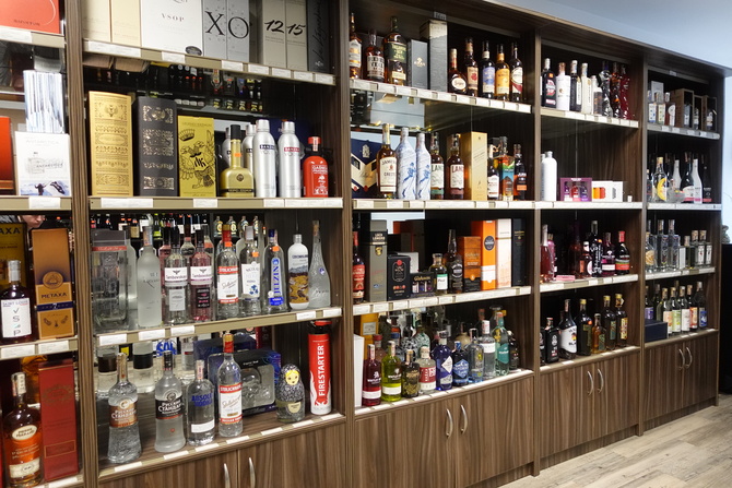 Predajňa Centrála Trstená