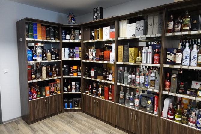 Predajňa Centrála Trstená