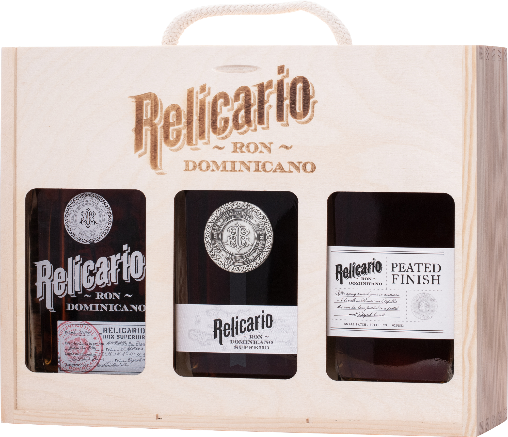 Set Relicario Ron Dominicano v drevenej krabici (set 1 x 0.7 l, 1 x 0.7 l, 1 x 0.7 l)