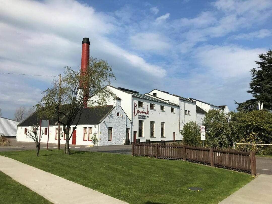 Benromach Distillery in Speyside – a traditional Scottish single malt whisky distillery