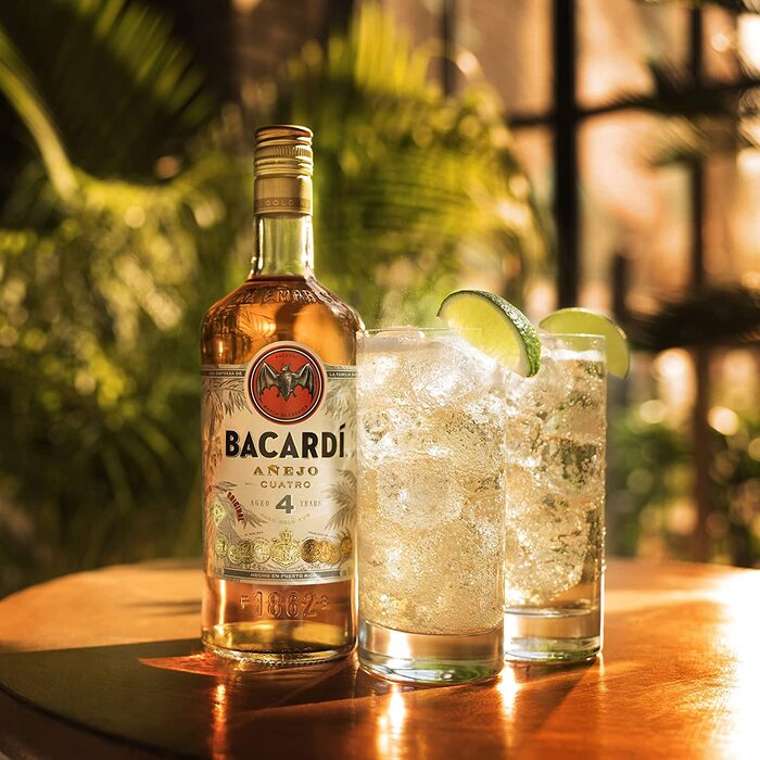 Bacardi Añejo Cuatro 4 letý