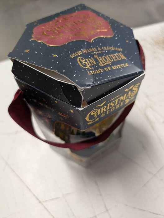 Christmas Globe Spiced Orange &amp; Cranberry - damaged