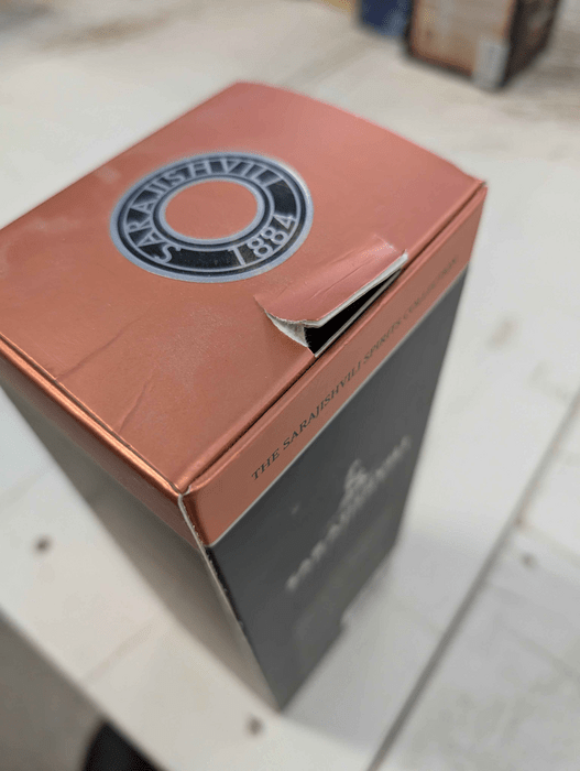 Sarajishvili VSOP - poškozený obal