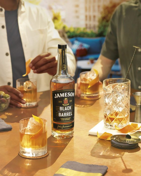 Jameson Black Barrel
