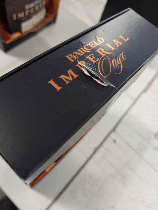Barceló Imperial Onyx - poškozený obal