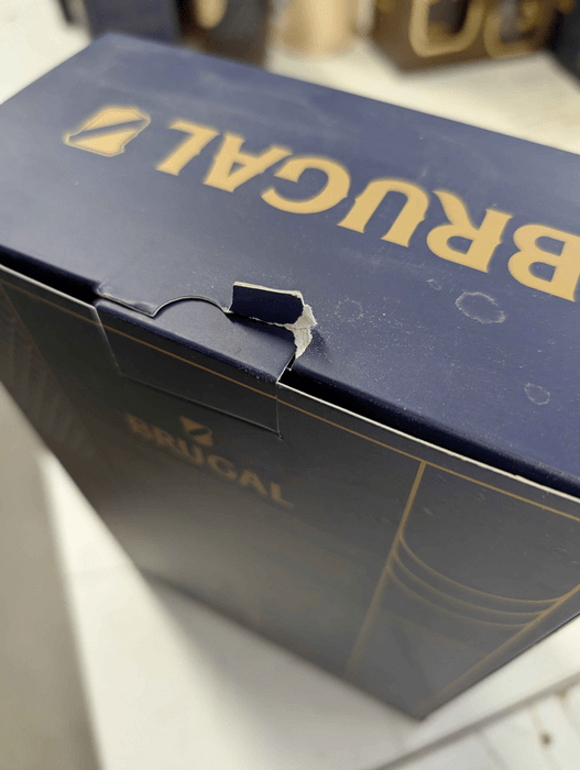 Brugal 1888 Ron Gran Reserva Doblemente Anejado + 2 poháre - poškodený obal