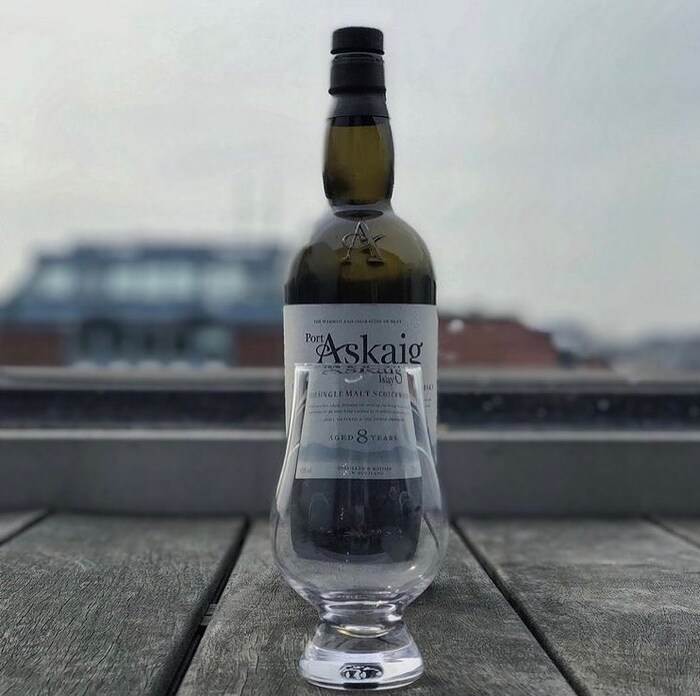 Port Askaig 8 letá + 2 sklenice