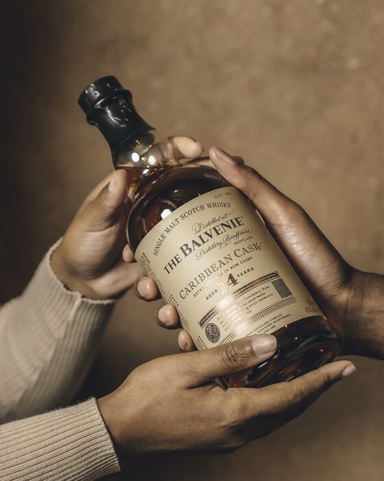 Balvenie 14 Year Old Caribbean Cask + 2 glasses