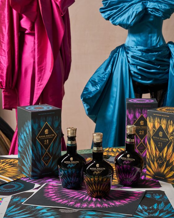 Chivas Royal Salute 21 Year Old Fashion Collection Harris