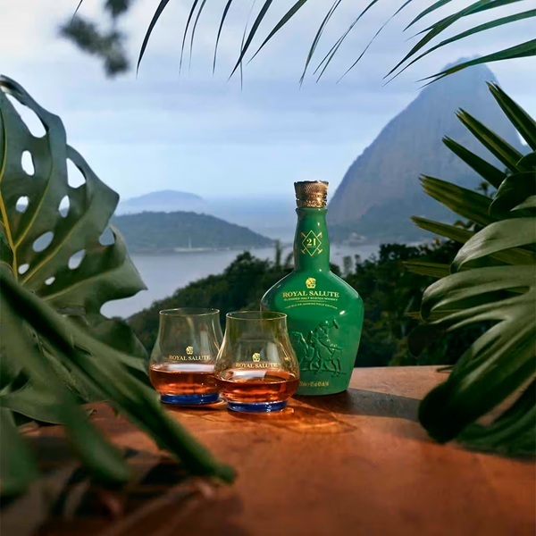 Royal Salute 21 ročná The Rio De Janeiro Polo Edition