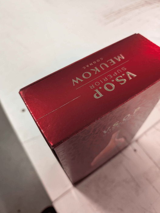 Meukow VSOP Superior Red Edition - poškodený obal