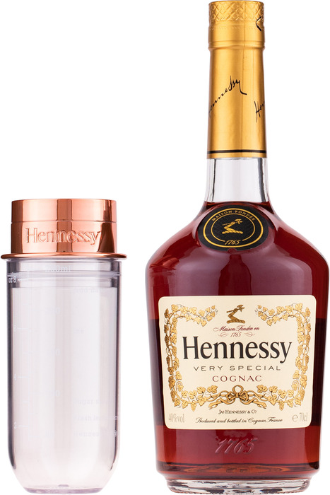 Hennessy VS + shaker
