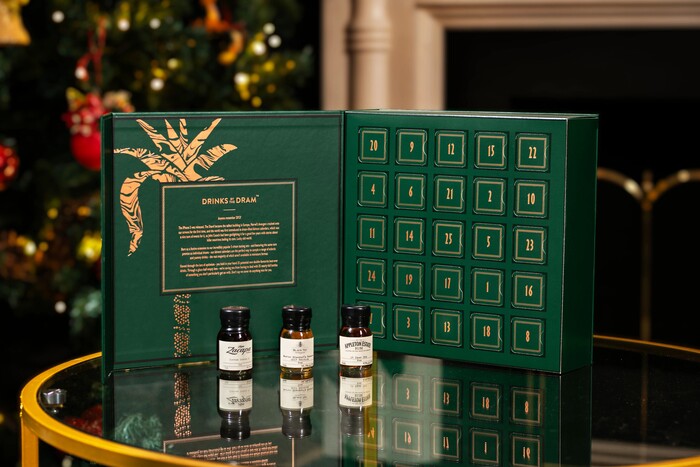 Drinks by The Dram The Rum Advent Calendar 2025 25x0,03l