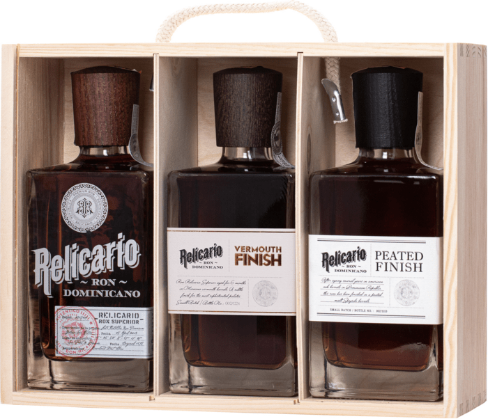 Bundle Relicario Ron Dominicano in wooden gift box
