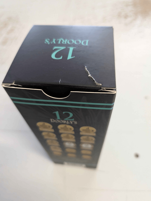 Doorly's 12 letý - poškozený obal