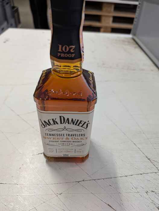 Jack Daniels Tennessee Travelers Sweet &amp; Oaky 0,5l - damaged