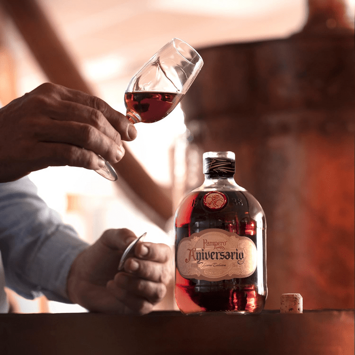 Pampero Aniversario - Dark rum | Bondston