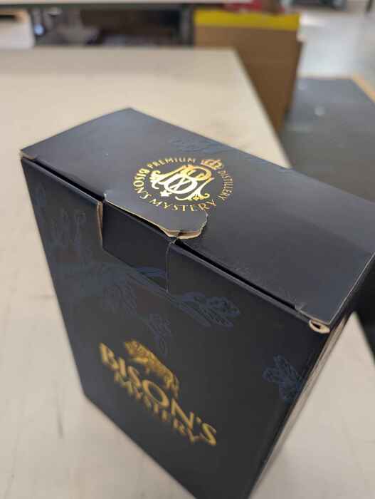 Bison’s Mystery Vodka - poškozený obal
