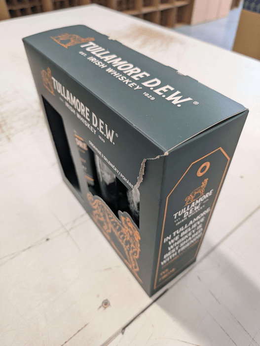 Tullamore Dew + 1 pohár - poškodený