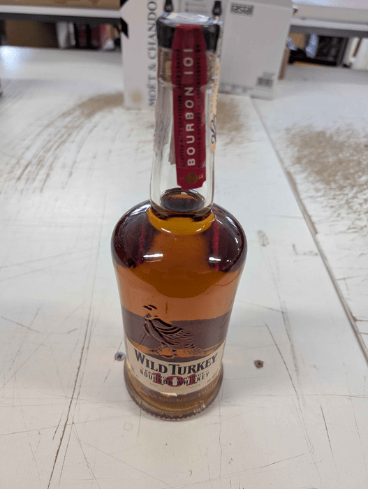 Wild Turkey 101 - poškodený