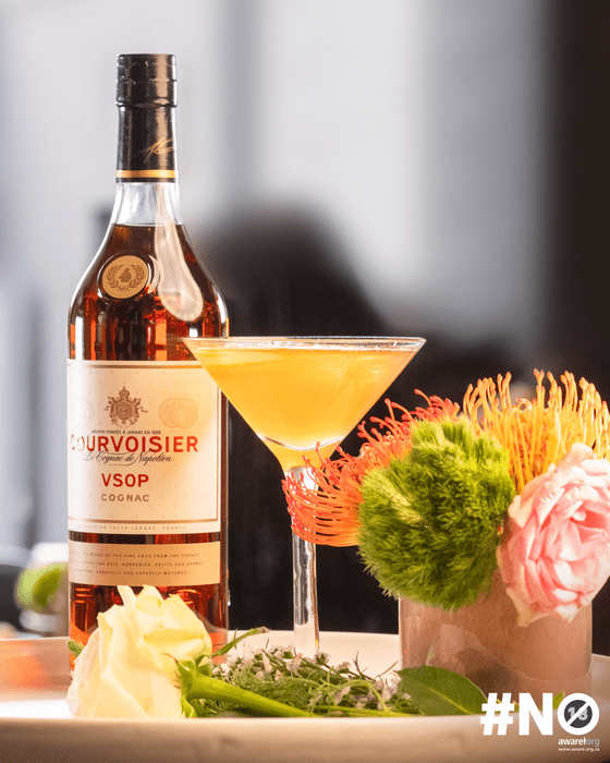 COURVOISIER COGNAC VSOP 3000ml 小ビン6本付き Courvoisier VSOP - Simply Alcohol
