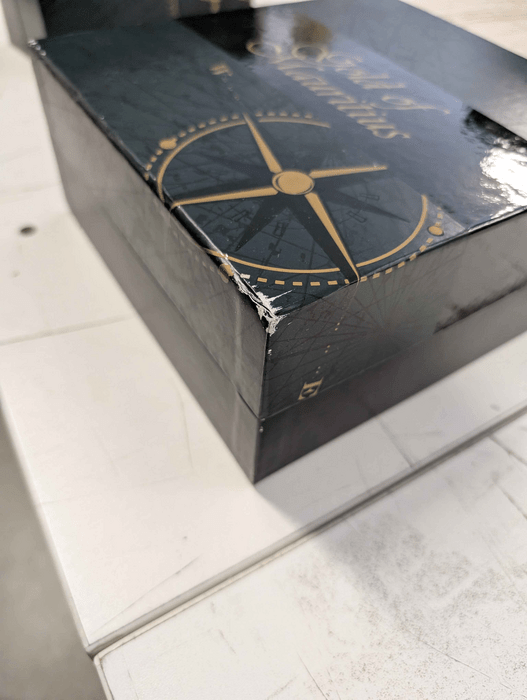 Gold of Mauritius Dark Rum + 2 x 0,05 l Mini - beschädigte Verpackung