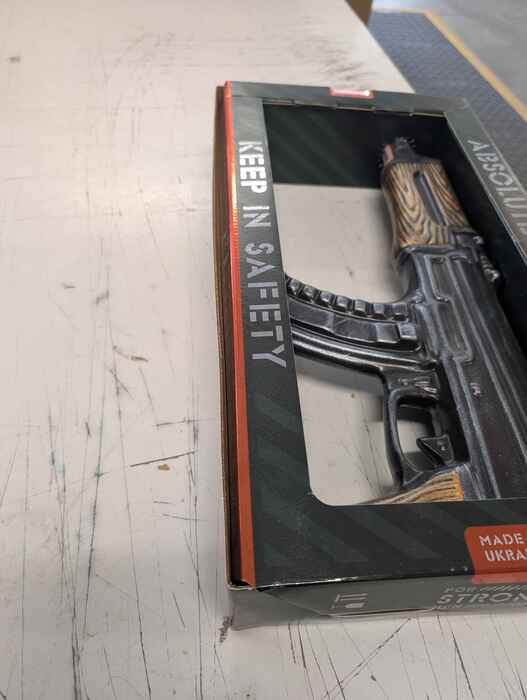 Zlatogor AK-47 Vodka - beschädigte Verpackung