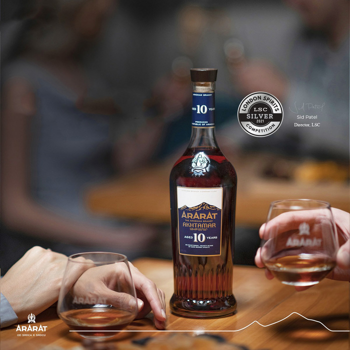 Ararat Akhtamar 10 letá