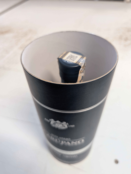 Carúpano Reserva Limitada 18 - damaged packaging