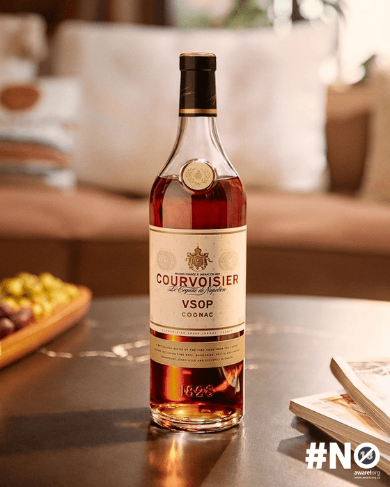 COURVOISIER COGNAC VSOP 3000ml 小ビン6本付き Courvoisier VSOP Cognac - Buy Online on Cognac-Expert.com