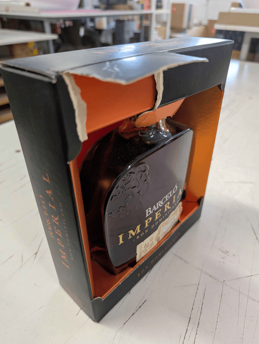 Barceló Imperial - poškodený obal