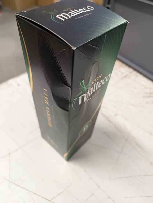 Ron Malteco Reserva Maya 15 ročný - poškodený obal