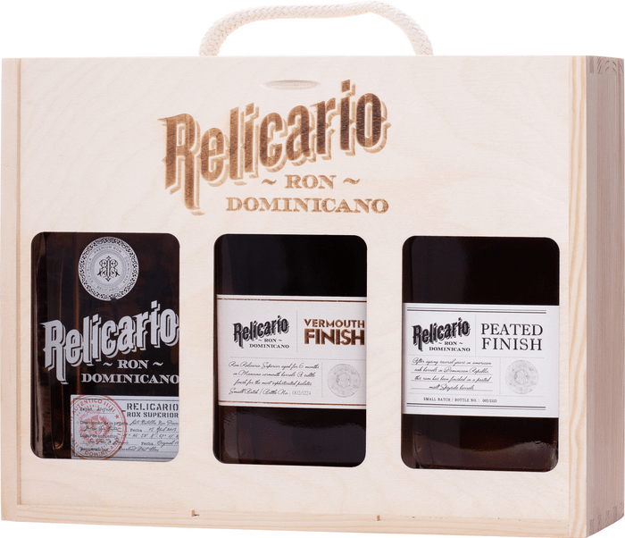 Bundle Relicario Ron Dominicano in wooden gift box