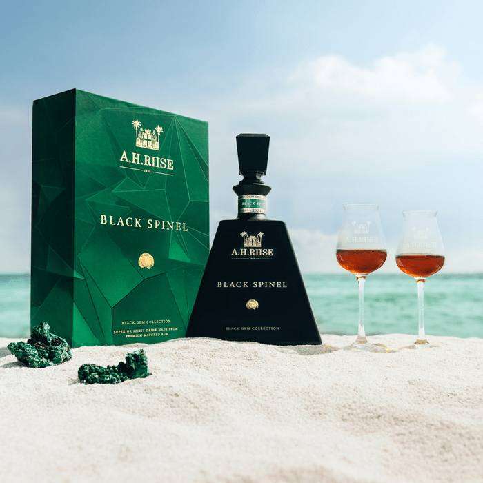 A.H. Riise Black Spinel