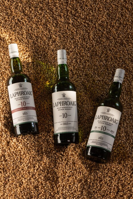 Laphroaig 10 Year Old Cask Strength Batch 015