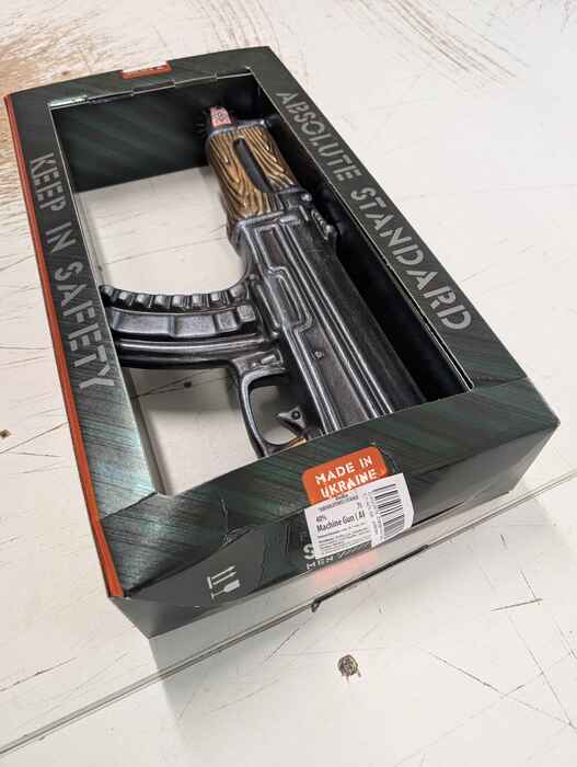 Zlatogor AK-47 Vodka - damaged box